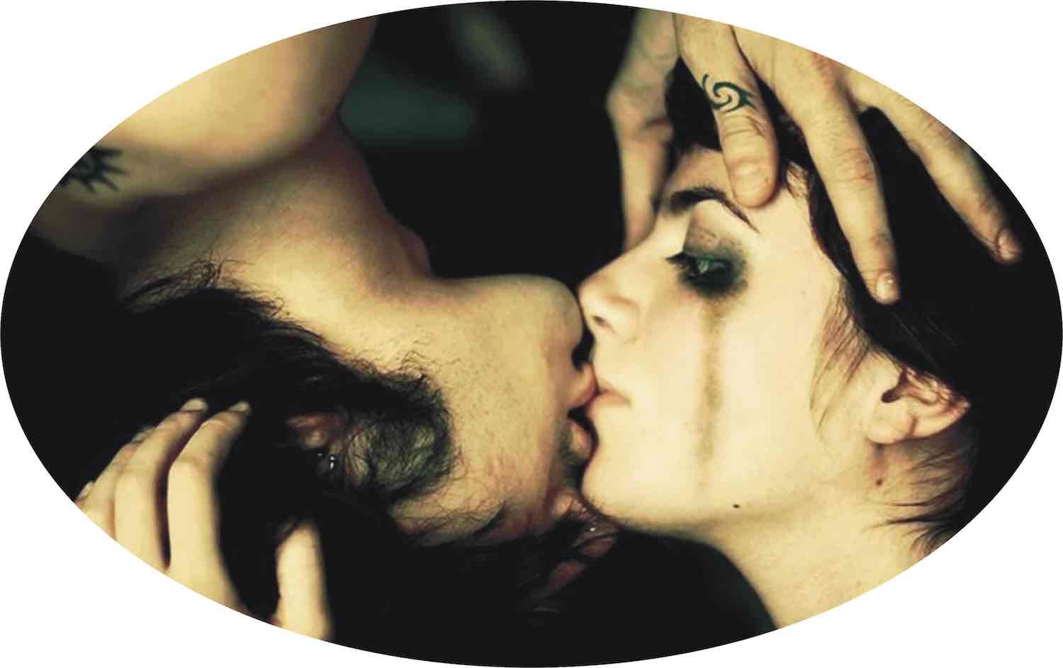 kisses project leonardo pierro